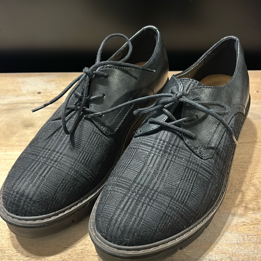 Clarks Women's Airabell Tye Oxford, Black Interest, 8